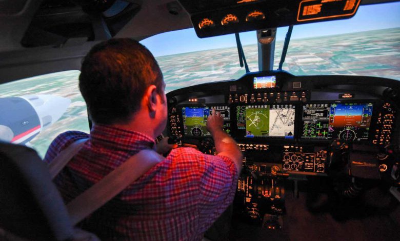 روانشناسی: افراد غیر خلبان فکر می کنند که می توانند پس از تماشای یک ویدیوی یوتیوب هواپیما را فرود بیاورند